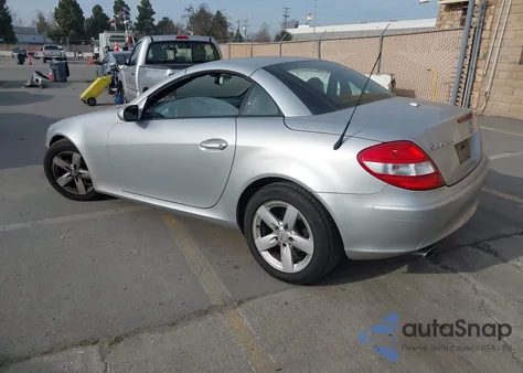 2007 Mercedes-Benz Slk 280 from USA, damaged, VIN WDBWK54F57F156279